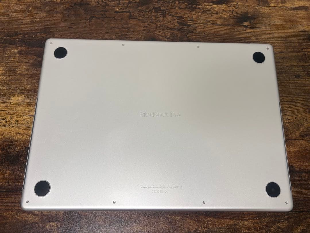 MacBook Pro M1 MAX 16インチ メモリ32GB/SSD1TB
