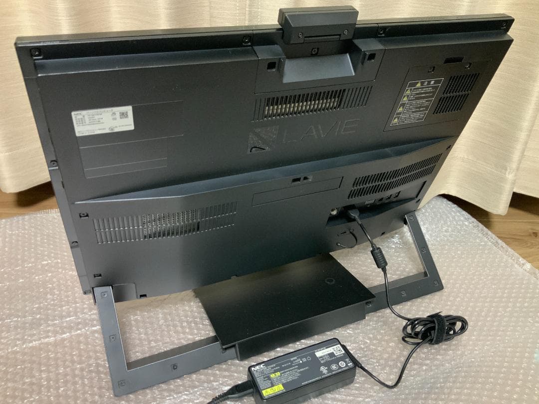 NEC PC-DA770FAB/i7-6500U/Win11/新品SSD/8GB