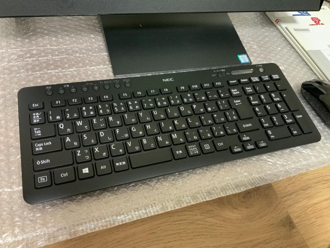 NEC PC-DA770FAB/i7-6500U/Win11/新品SSD/8GB