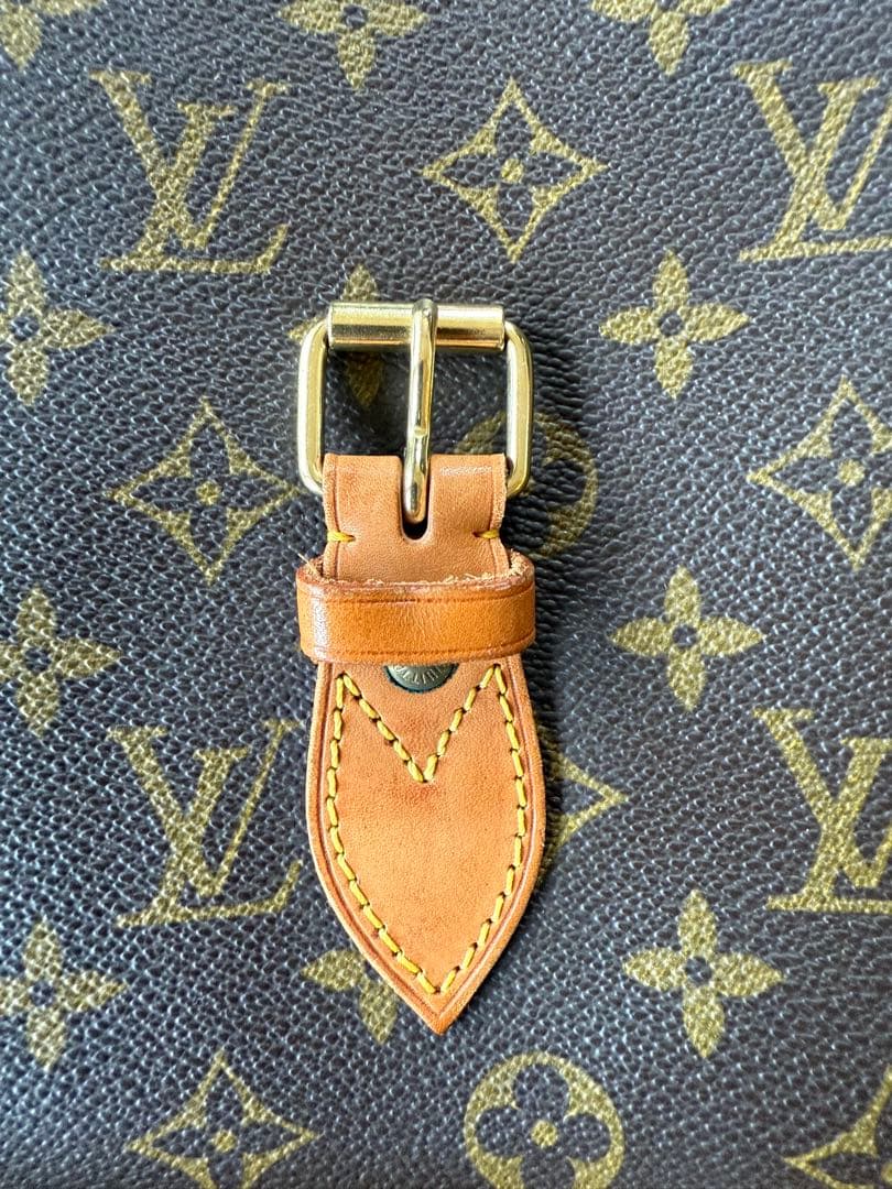 Louis Vuitton ジベシエールGM メッセンジャーバッグ