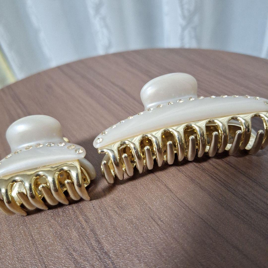 匿名配送　アッカacca クリップ 2点セット　おまけCHANELの小さな袋