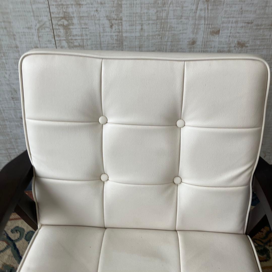 北欧レトロ 木製フレーム アームチェア 一人掛けソファー ロビーチェア ホワイト