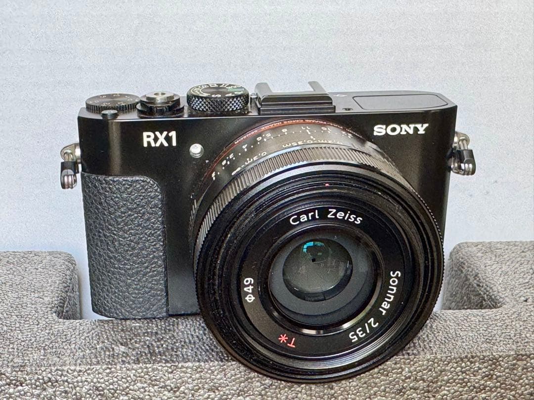 【平日値下げ】 SONY ソニー Cyber-shot DSC-RX1