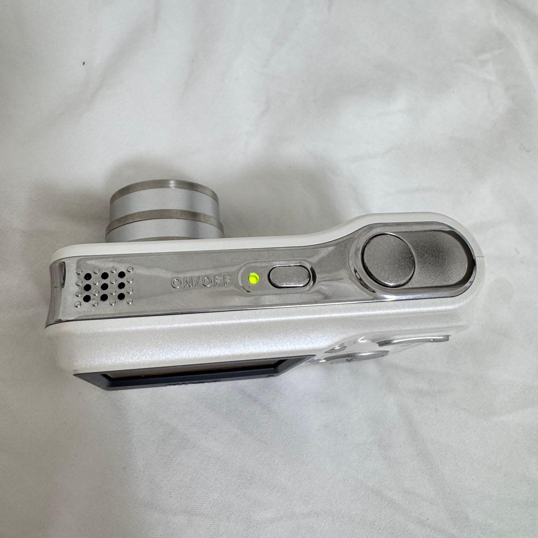 即日発送 美品　Nikon COOLPIX L2 コンパクトデジタルカメラ