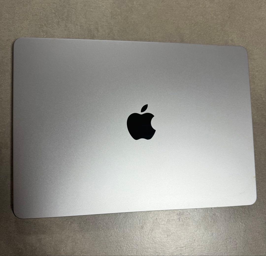 MacBookAir M3 8GB 512GB スペースグレー 美品