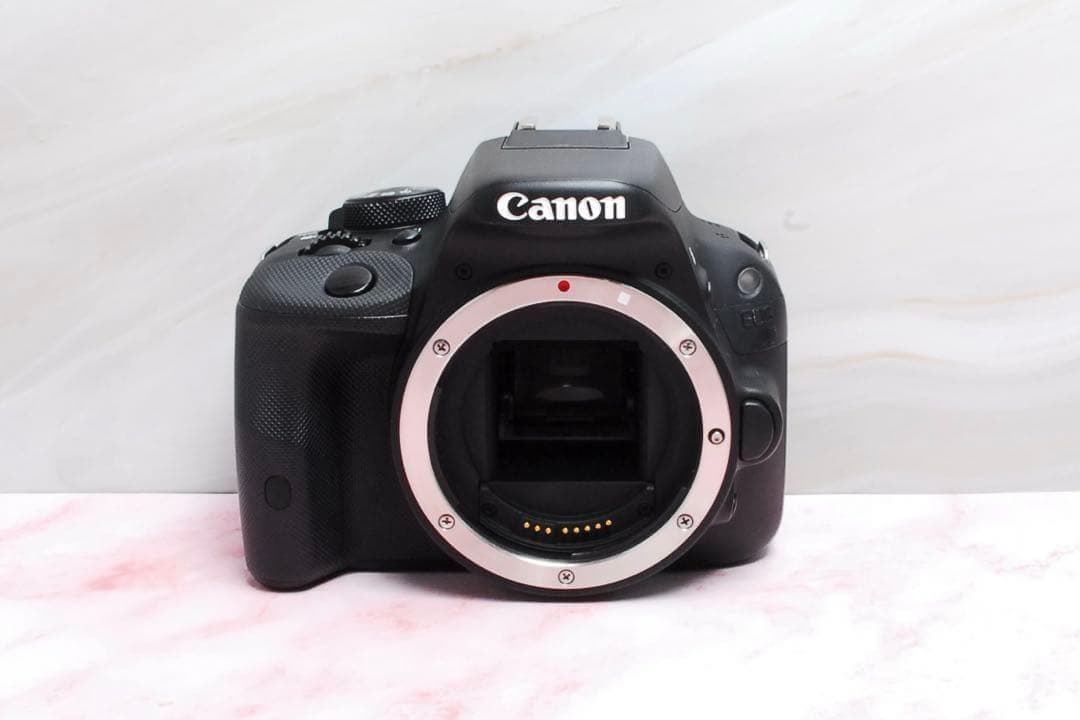 ✨大切な瞬間を逃さない✨Canon Kiss X7✨超軽量✨高画質✨