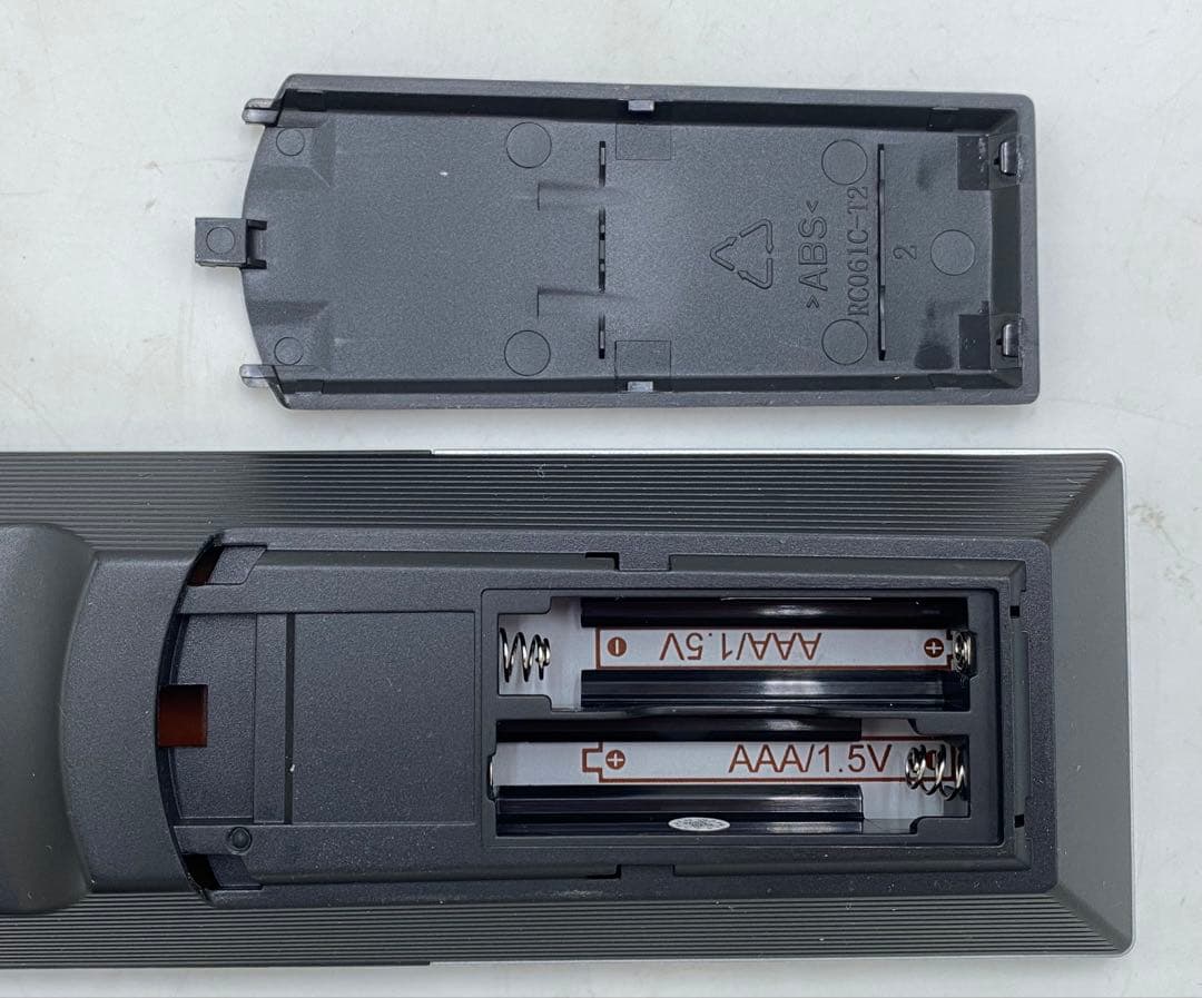 TOSHIBA 東芝 REGZA 液晶テレビ 40V34 2022年製