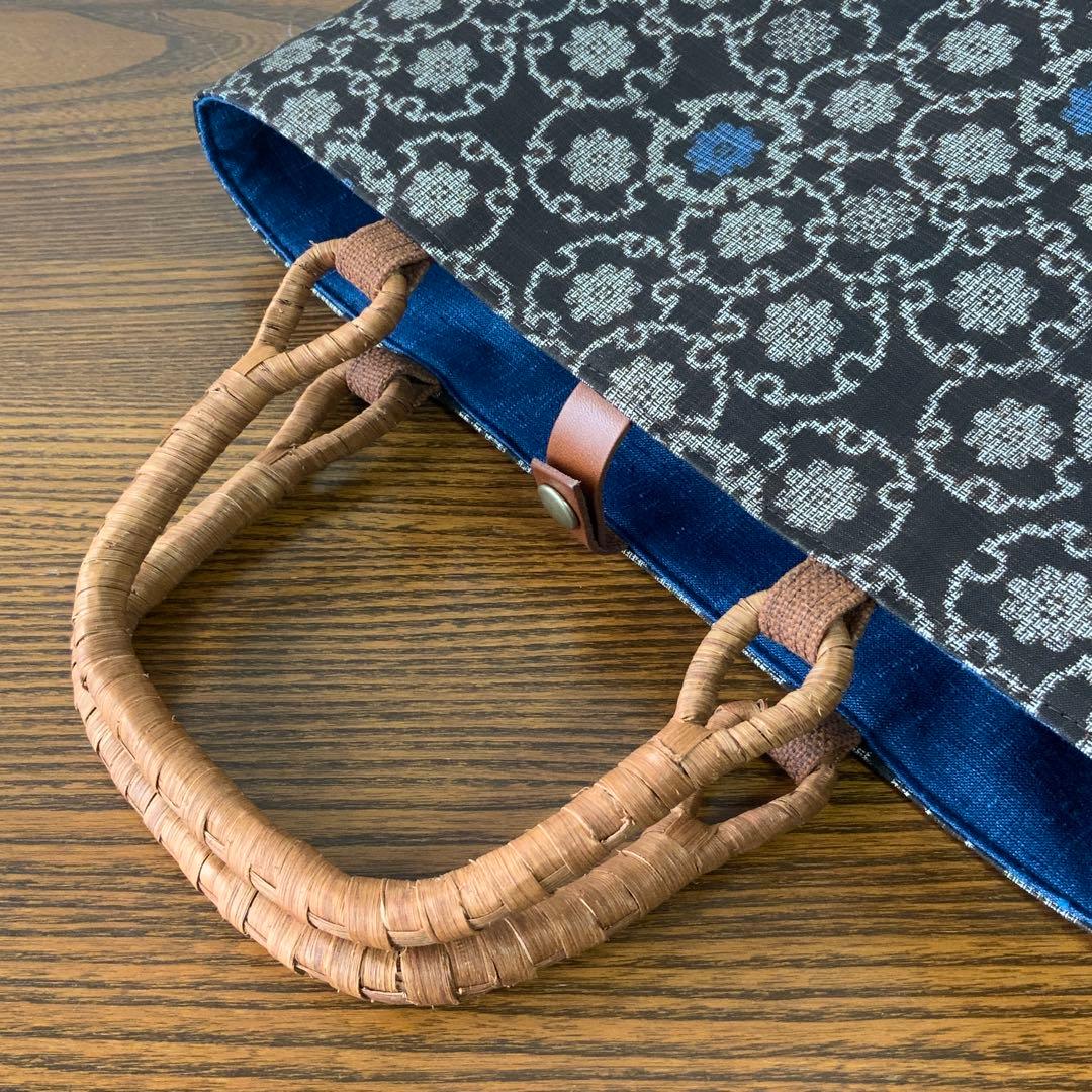 アンティーク大島紬×酒袋　小さな雪輪重ね　リメイク　山葡萄ハンドルバッグ