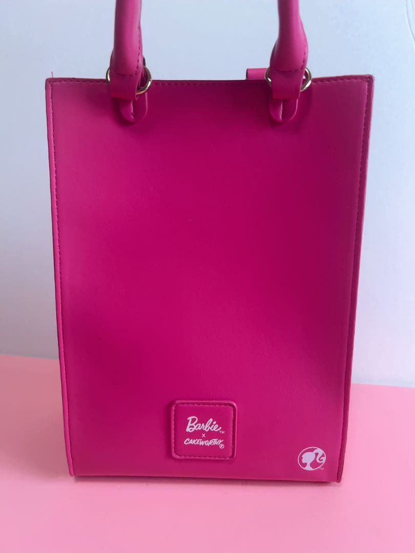 美品　Barbie×CAKEWORTHYコラボバッグ