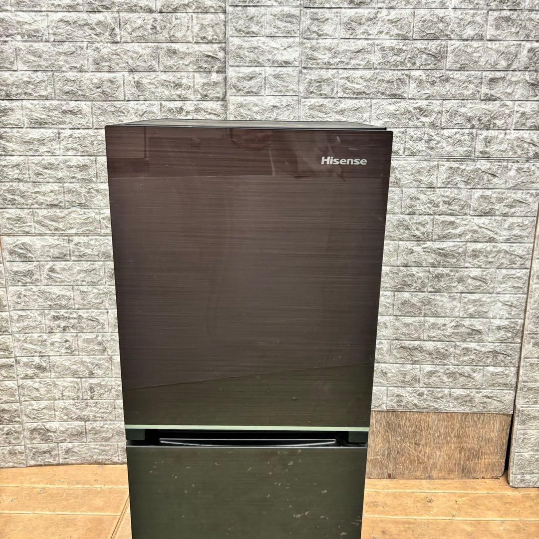 941 冷蔵庫　小型　一人暮らし　保証込　右開き　木目調　洗濯機も有　200L弱