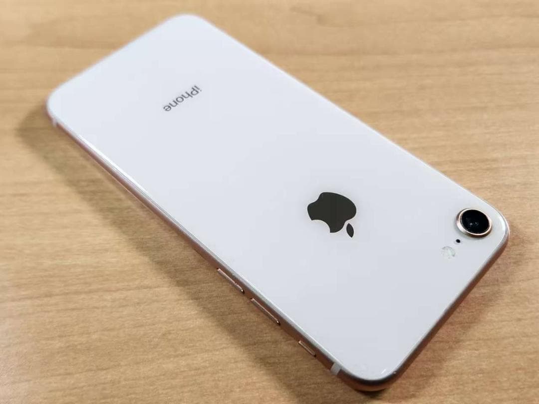 スマートフォン本体 020400C iPhone8 A1906 64GB