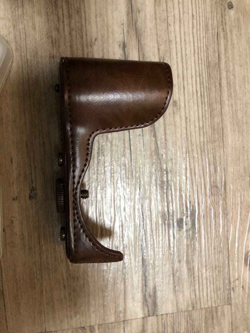 tsuki ミラーレス一眼　レンズ2本　レンズ保護２つ　茶色ケース