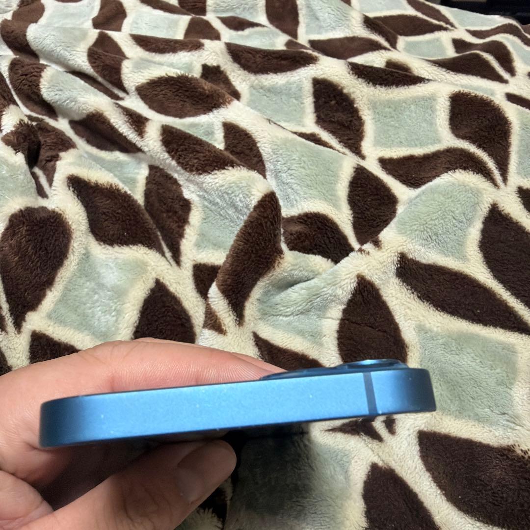 スマートフォン本体 iPhone13 256gb