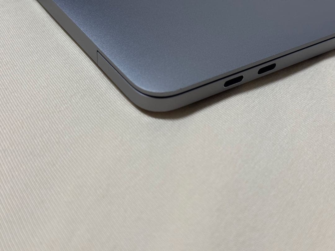 MacBook Pro 13インチ　2020 a2251