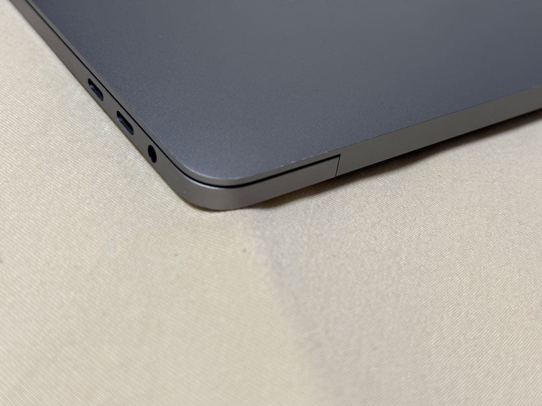 MacBook Pro 13インチ　2020 a2251