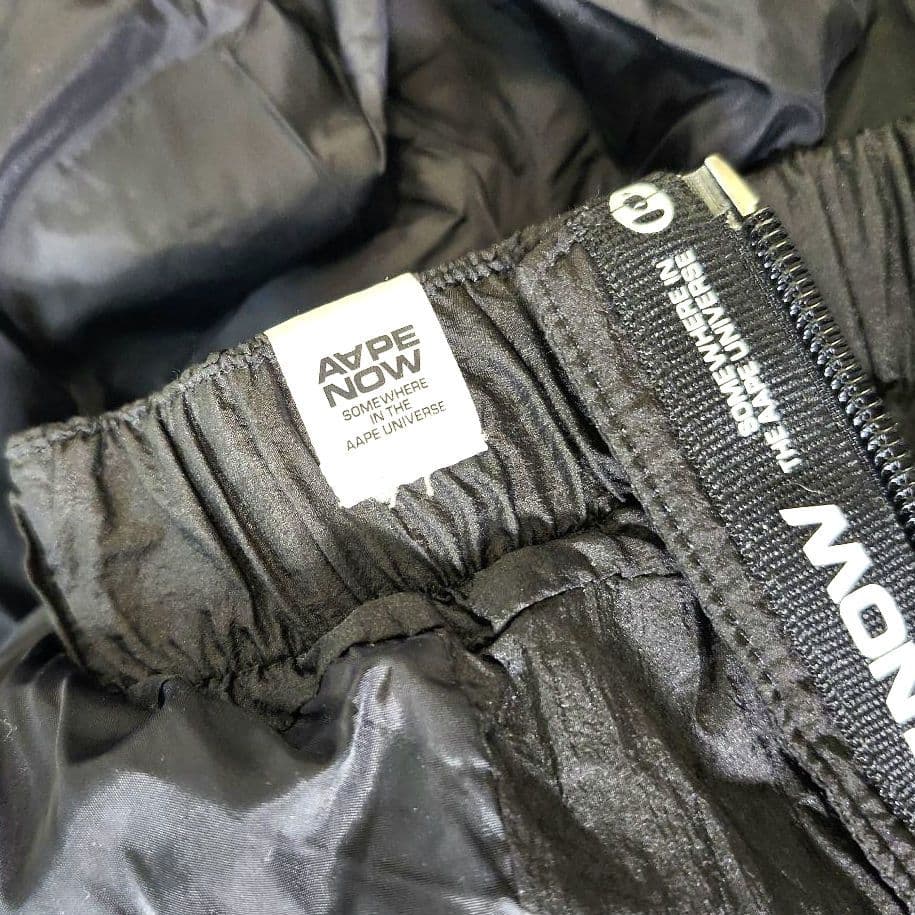 A BATHING APE　アベイシングエイプ　ダウン　アウター　ブラック