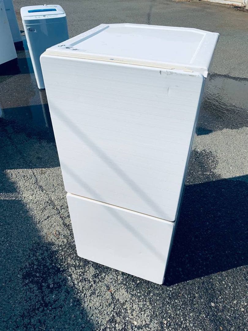 ♦ユーイング ノンフロン冷凍冷蔵庫【2014年製】UR-F110F