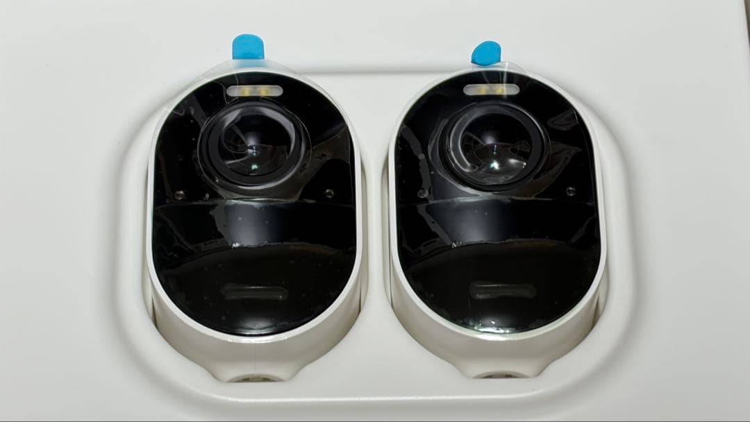 grfxkArloUltra Series 4K UHD 防犯カメラ2台