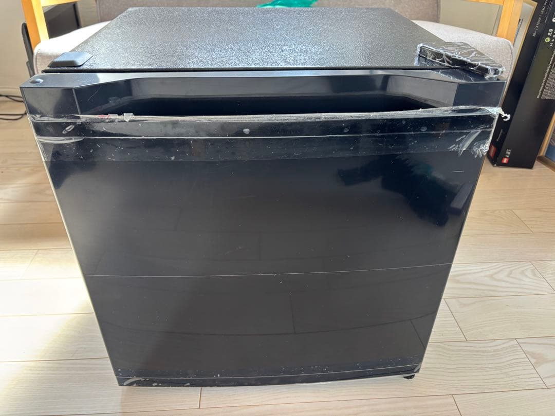 アイリス　冷凍庫 小型 31L PF-A31FD-W ブラック