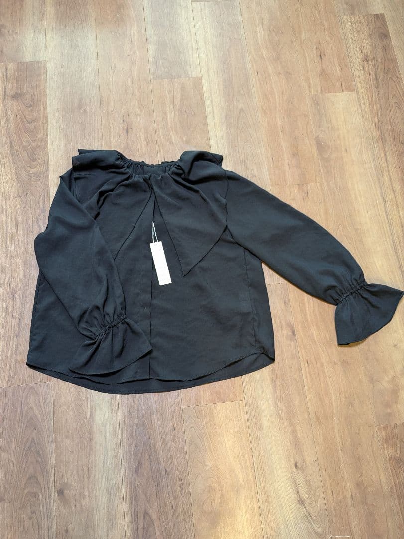 GALLARDAGALANTE （ガリャルダガランテ ） ラッフルカラーブラウス