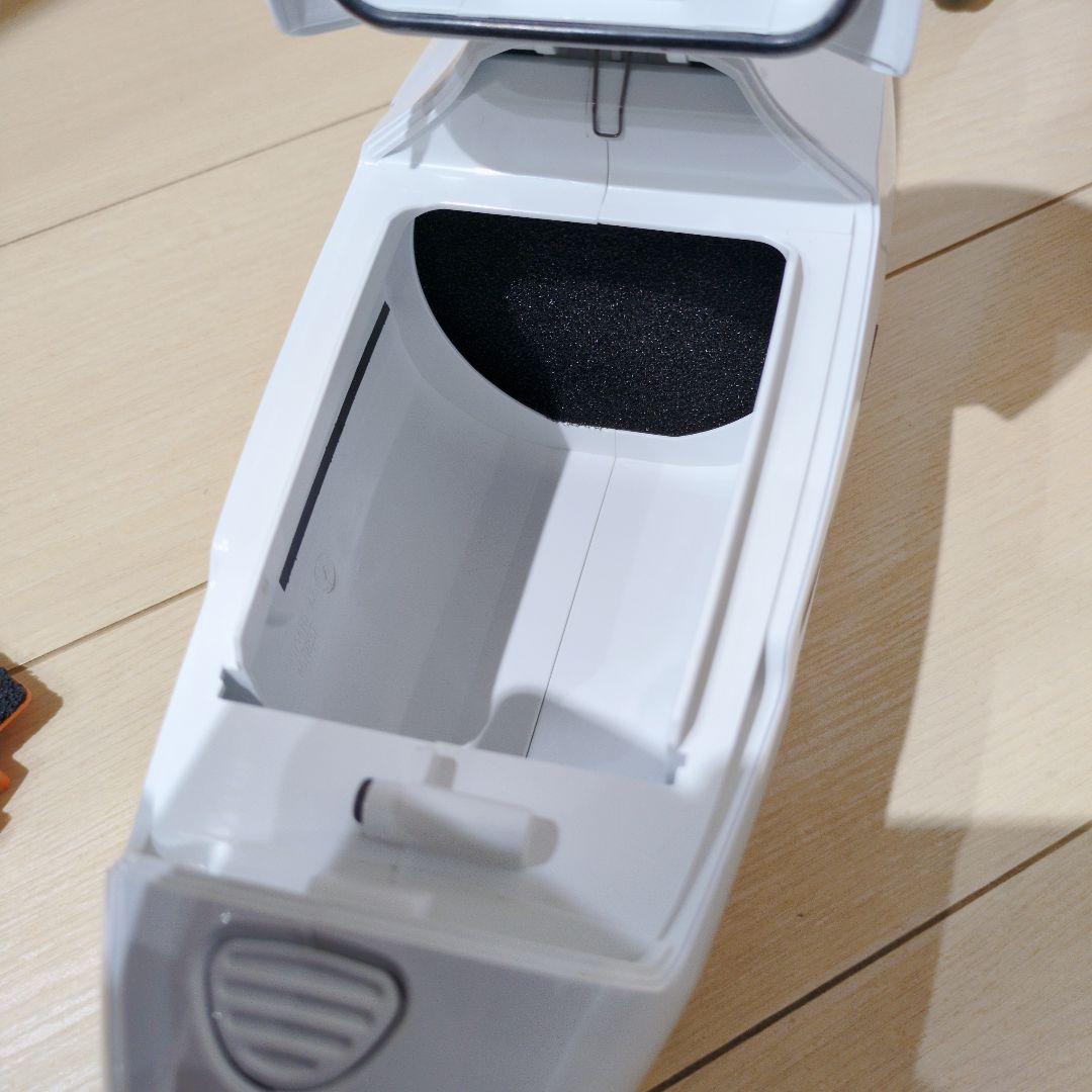 Makita CL107FDSHW 掃除機 バッテリー・充電器・紙パック30付