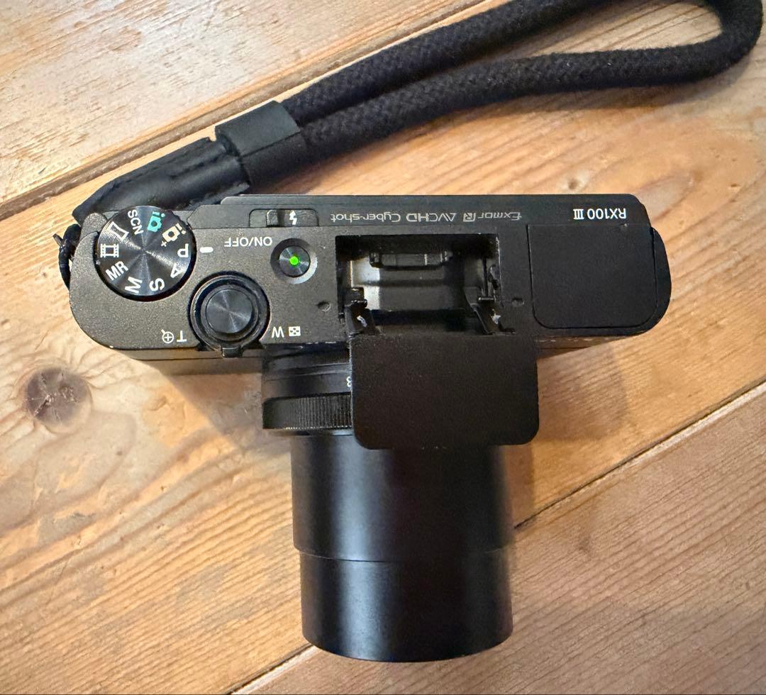 DSC-RX100M3 コンパクトデジタルカメラ