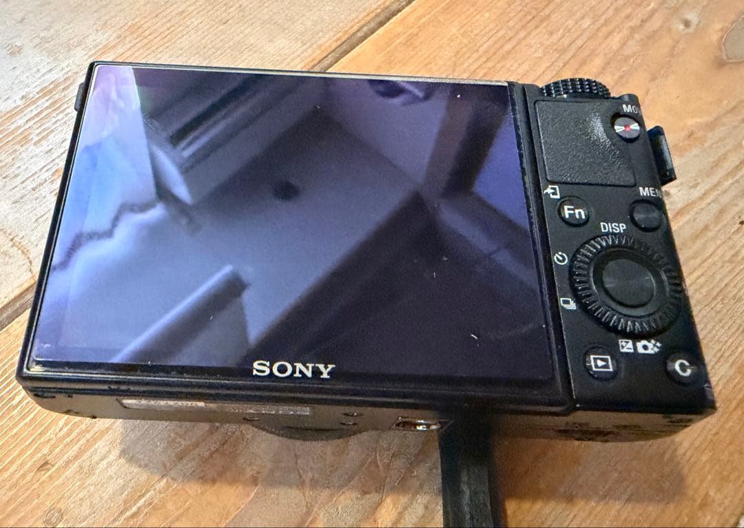 DSC-RX100M3 コンパクトデジタルカメラ
