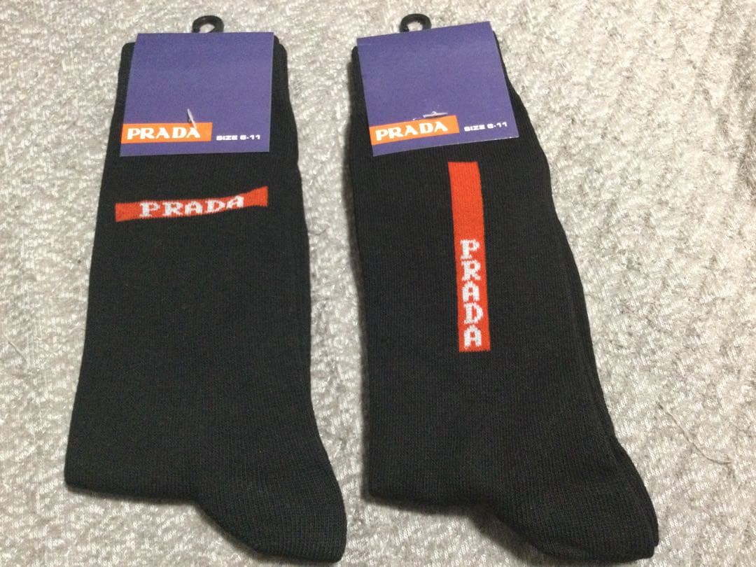 新品 PRADA ソックス　二足組