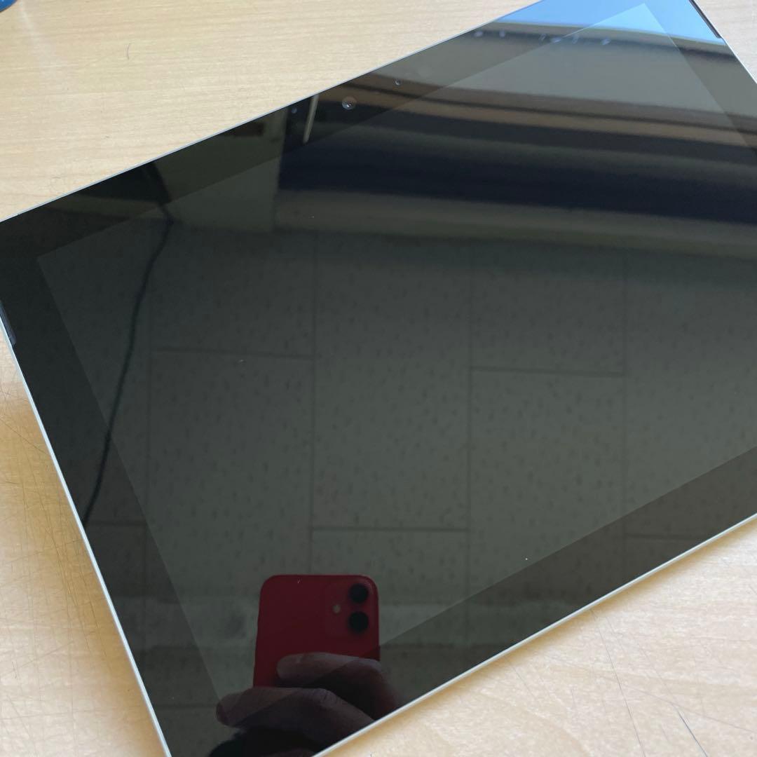 Microsoft Surface Go 128GB Model 1824 美品