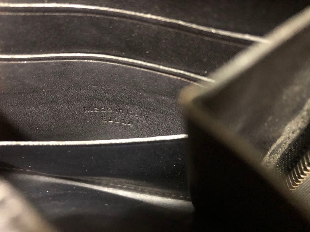 ☆ベルルッティ イタウバ　長財布　ブラック　ゴールデンパティー