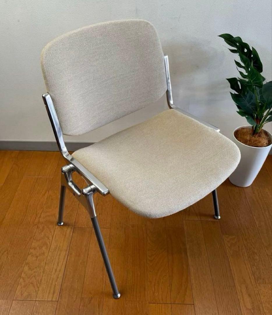 イタリア　ヴィンテージ　カステリチェア　① スタッキング　ミッドセンチュリー