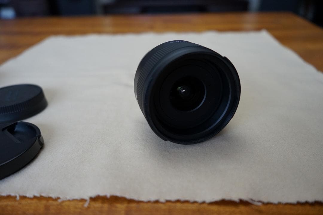 タムロン広角 20mm F2.8 Di Ⅲ OSD M1:2 保護フィルター付き