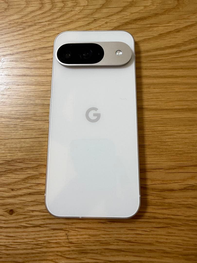 値下げしました　超美品　Google Pixel 9 256GB ケース付き