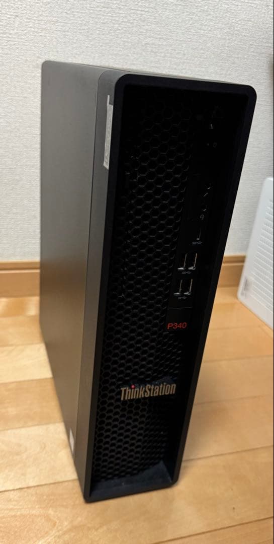 Lenovo ThinkStation P340 デスクトップPC