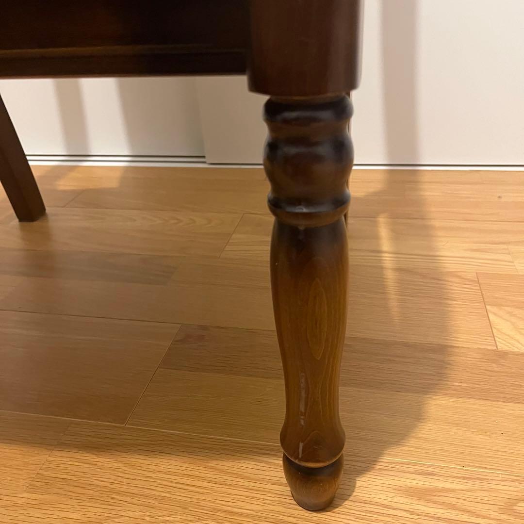 訳アリ カリモク アームチェア 緑レザー 木製椅子 キツツキ　廃盤品　送料込み③