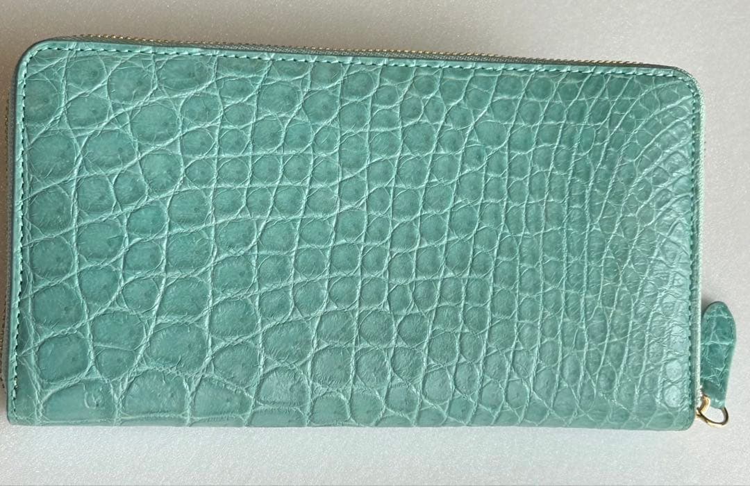 クロコダイル　ライトブルー