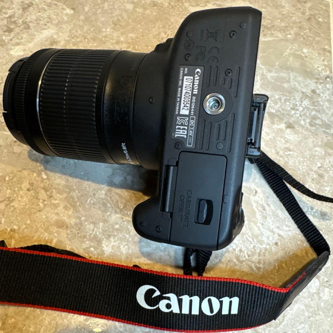 【新品】Canon 一眼レフ