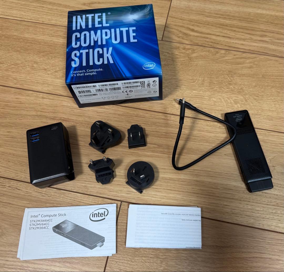 ミニPC INTEL COMPUTE STICK STK2M3W64CC