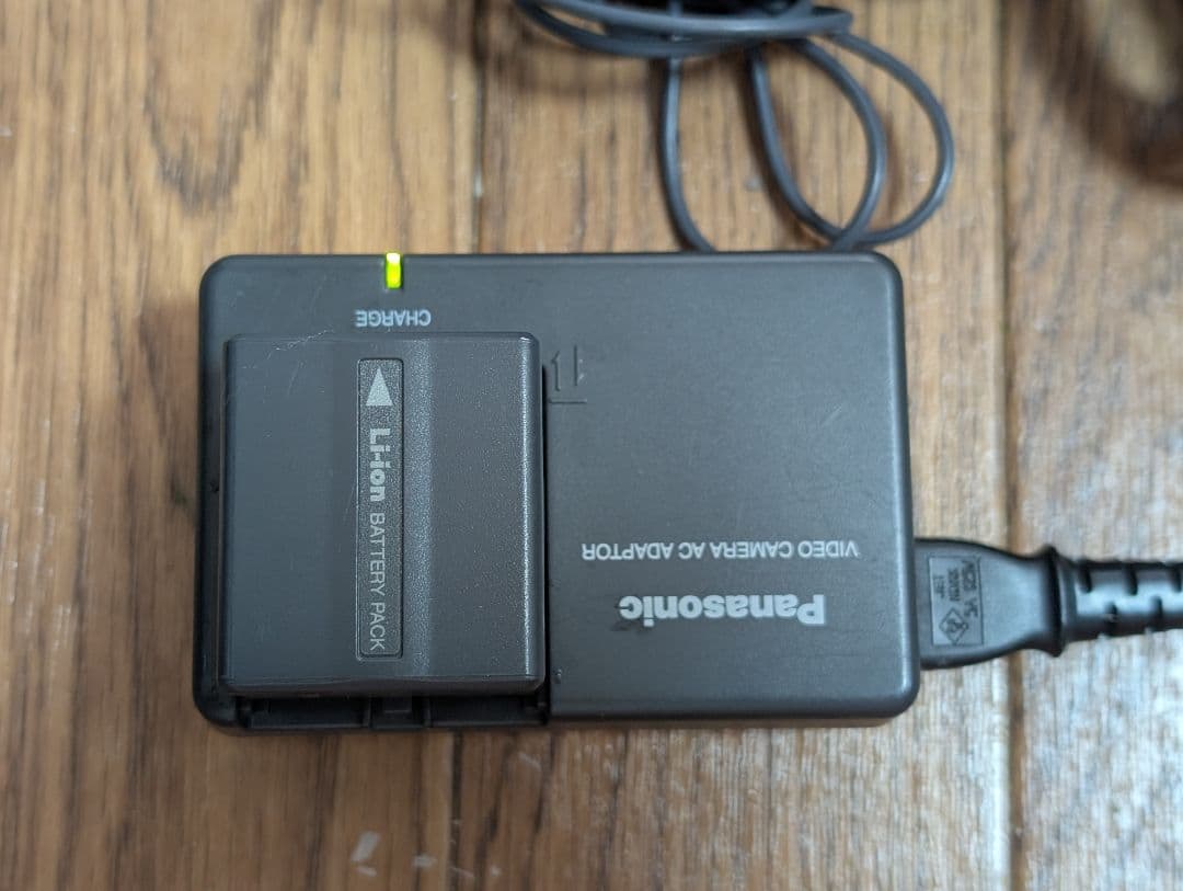 Panasonic　NV-GS200K シルバー　フルセット