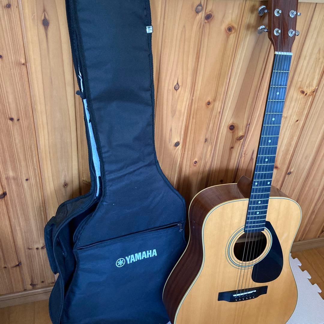 Yamaha アコースティックギター 6弦 ドレッドノート　ヤマハ　おまけ