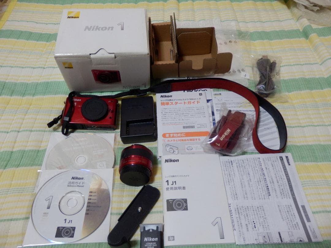 ⭕️動作品❤️完品❤️ニコン1 赤 J1★ミラーレス一眼❌除外GR-N2000等