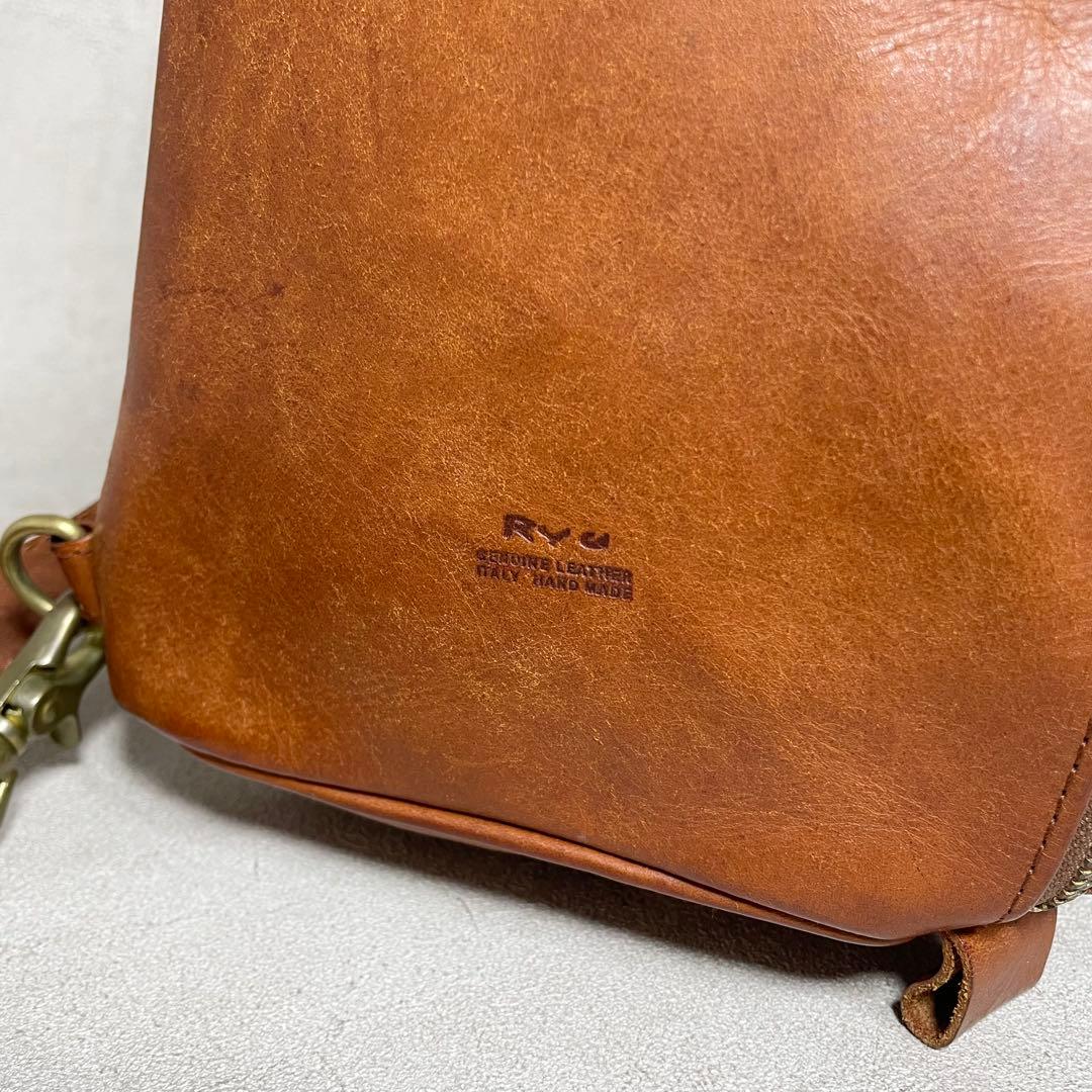 【極美品・廃盤品】ryu ボディーバッグ レザー ショルダーバッグ メンズ 茶