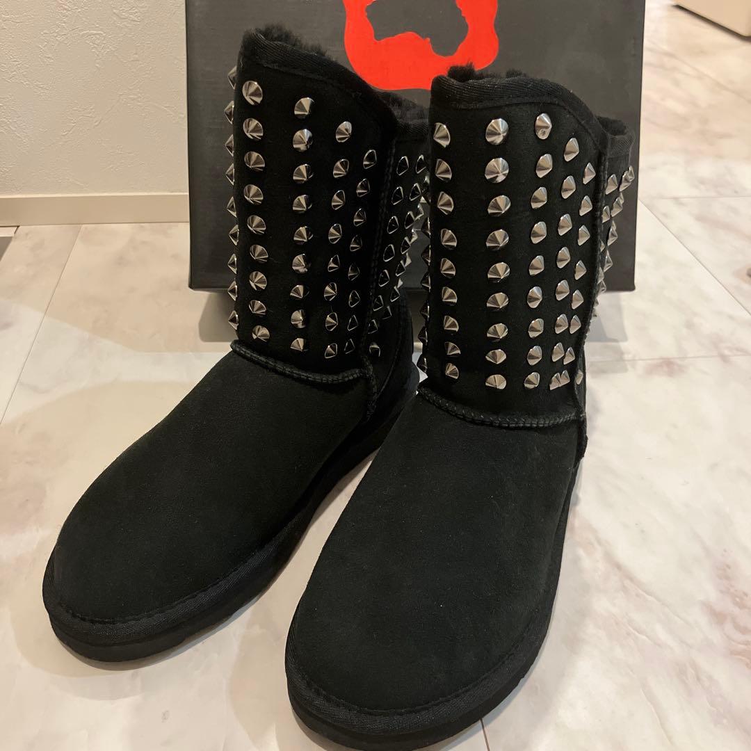 【新品箱付き】オーストラリア ラックスコレクティブ スタッズムートンブーツ24