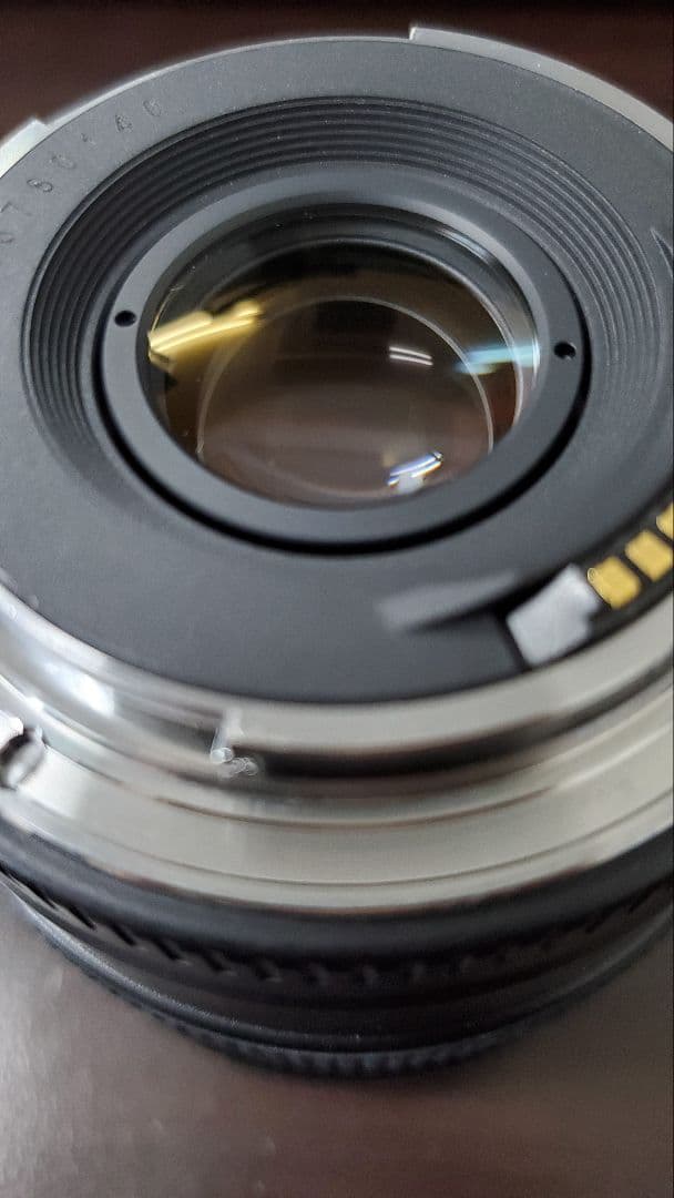 Canonキャノンレンズ EF 20mm f2.8