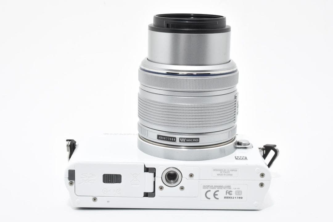 OLYMPUS オリンパス E-PM1 レンズキット ミラーレス一眼カメラ