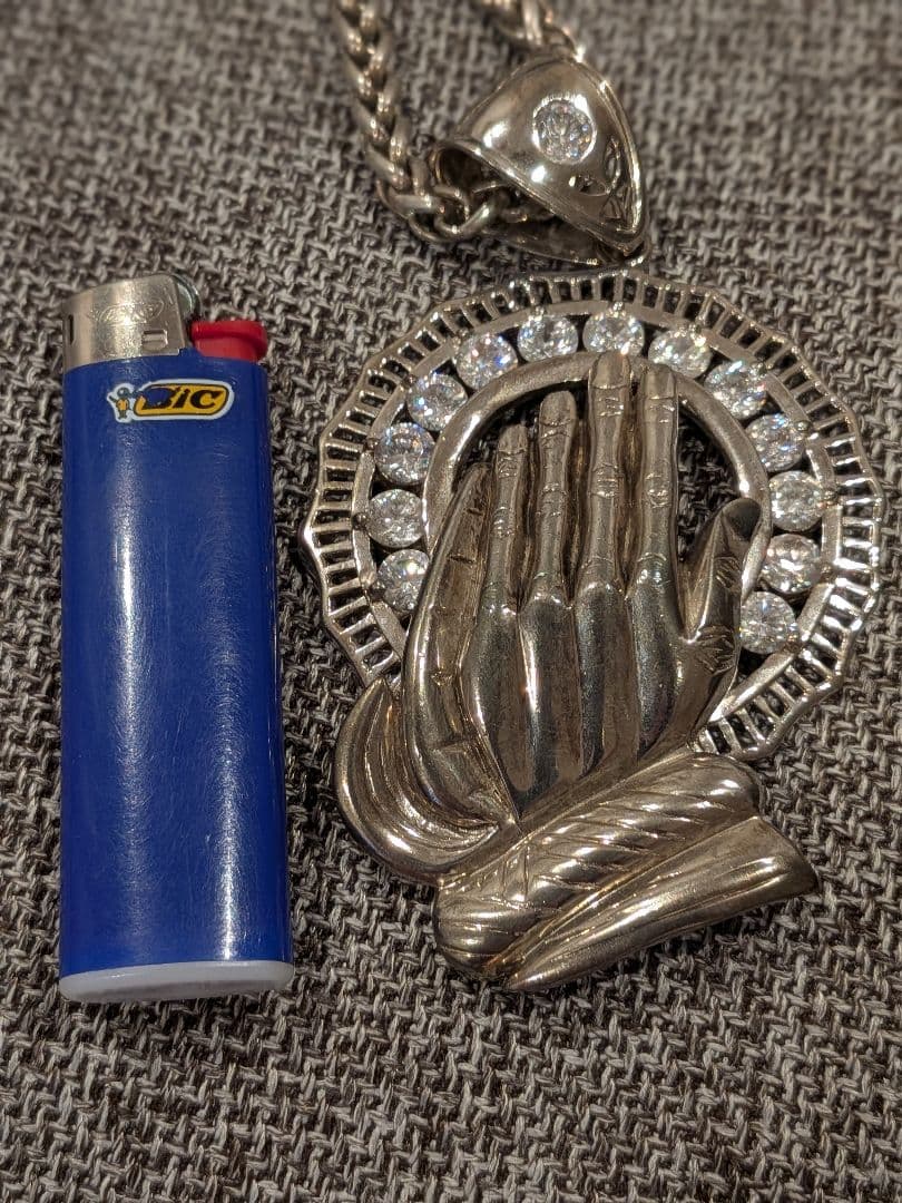 プレイハンド　ネックレス