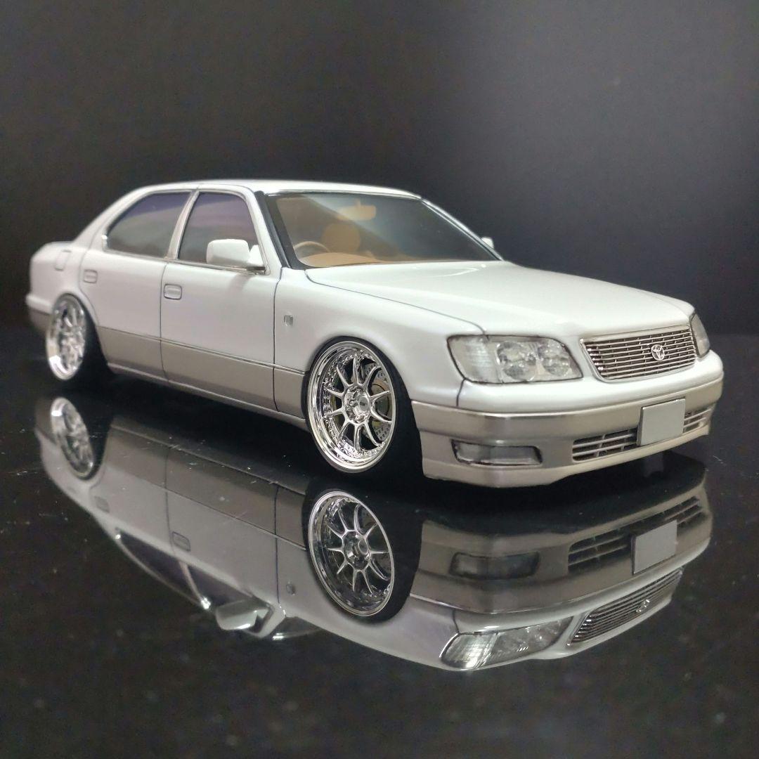 アオシマ UCF21セルシオ後期型 プラモデル完成品