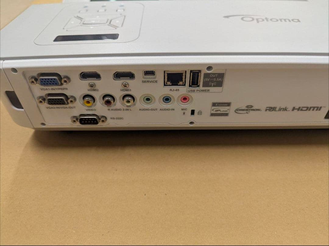 即購入可 美品 高輝度レーザ超短焦点プロジェクタオプトマZH400UST