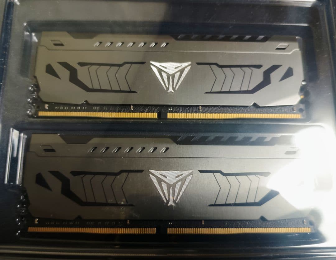 DDR4 16GB x2 3200MHz VIPER PCメモリー　RAM