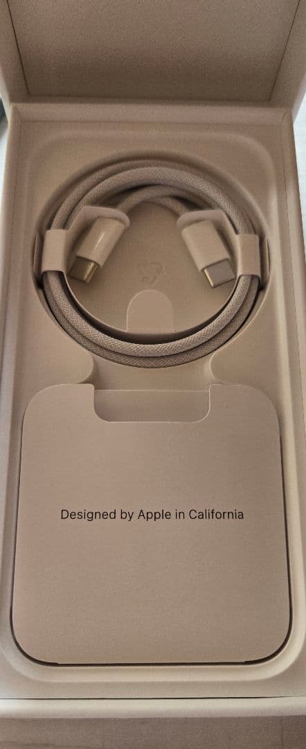 Apple iPhone 15 ブルー 本体　128G　美品